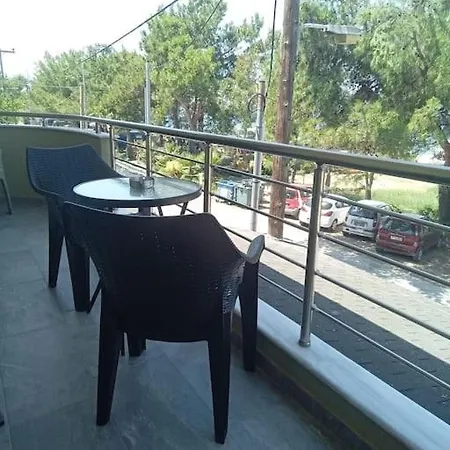 Apartment θωμαισ Glykadi